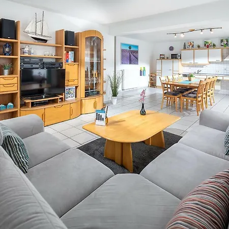 Ferienhaus Platte Apartman Werdum